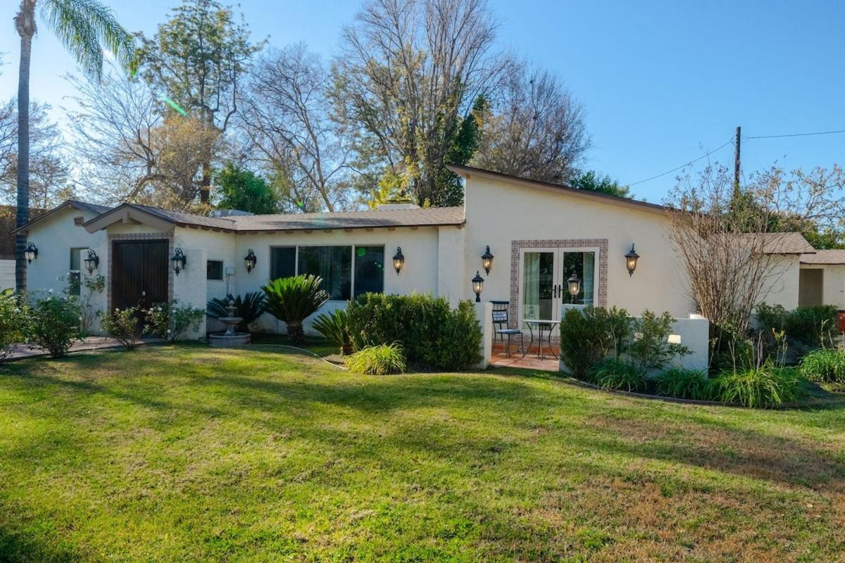 Holiday home 5 Mins From Universal With Heated Pool, Spa, Golf & Pong *